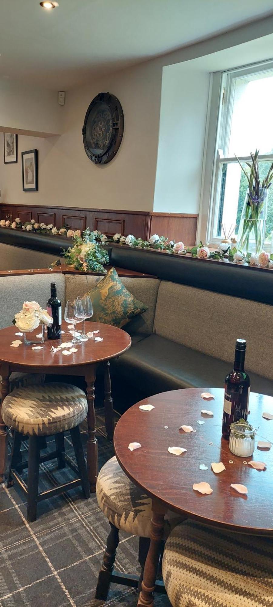 The Black Horse Inn Сетъл Екстериор снимка
